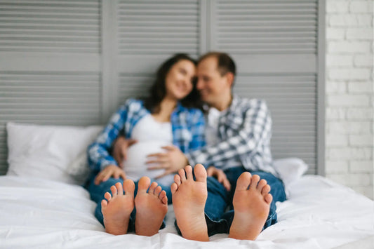 How should you take care of your feet in pregnancy?